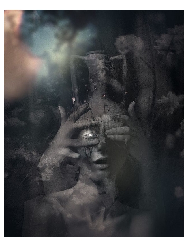 AMPHORA HEAD II - Stagah