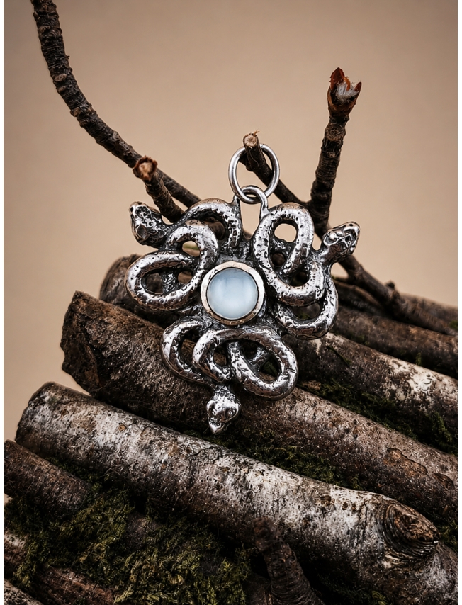 THE HEKATEAN SNAKES - AzK Jewelry - 1